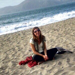 Meet your Posher, Carrie